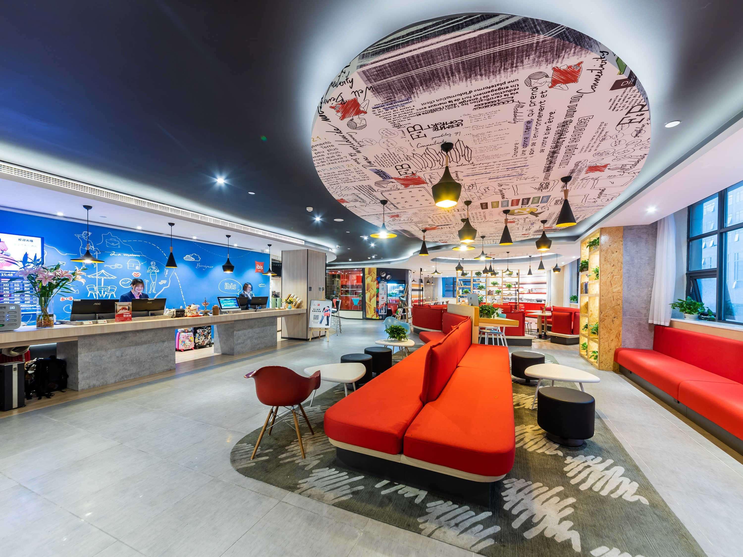 Ibis Chongqing Jiefangbei Pedestrian Street Hotel Zewnętrze zdjęcie