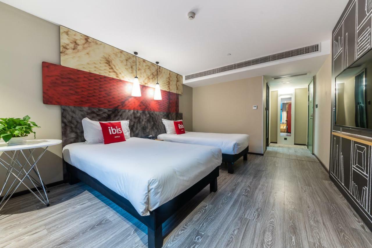 Ibis Chongqing Jiefangbei Pedestrian Street Hotel Zewnętrze zdjęcie