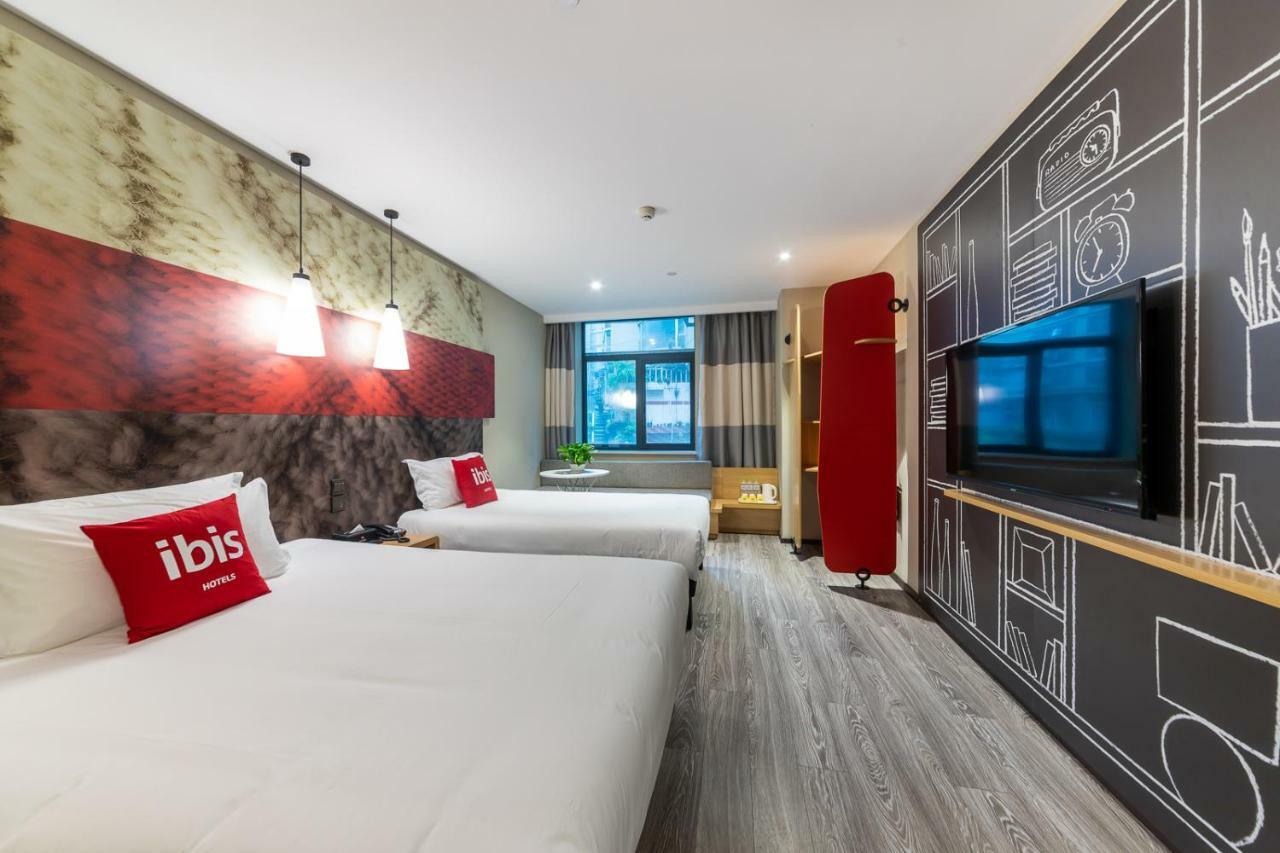 Ibis Chongqing Jiefangbei Pedestrian Street Hotel Zewnętrze zdjęcie